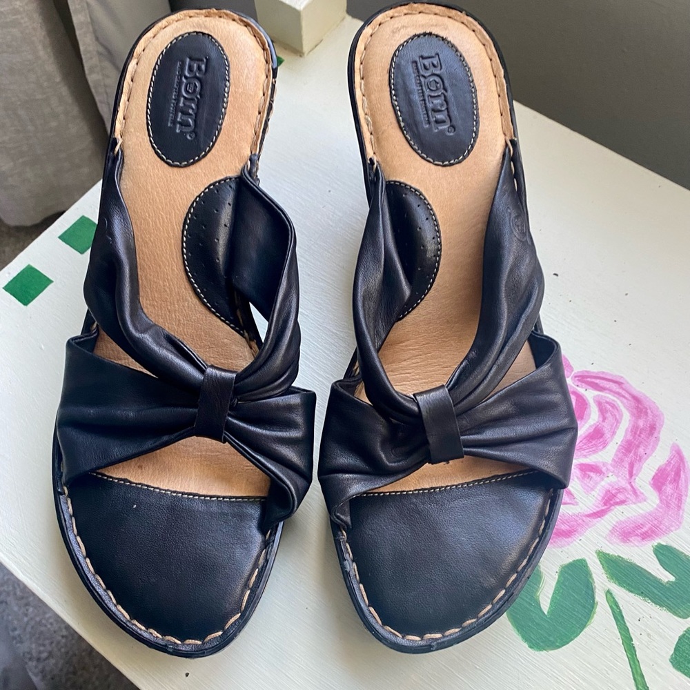Women’s BORN Sandals